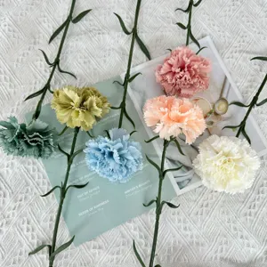 Œillet artificiel individuel avec des tiges et des feuilles réalistes pour la maison.