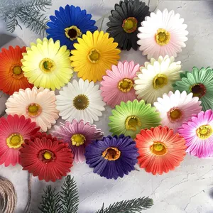 Teste di Fiori di Crisantemo Artificiali in PU Falsa Margherita Gerbera per Decorazione Tavola Casa Ghirlanda