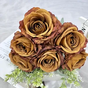 Bouquet di rose artificiali marroni vintage fiori finiti per matrimonio festa decorazione casa foto.