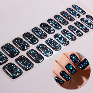 Strisce per unghie in gel senza UV con design glitterato brillante, adesivi facili da applicare.