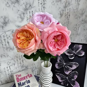Künstliche Austin Rosen Blumen mit Vase, hochwertige Dekoration für Hochzeit und Party.