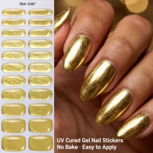 Adesivi per unghie in gel metallizzato dorato, wrap per unghie lucidi senza UV dettaglio.
