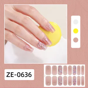 Adesivi per unghie sfumati 3D con glitter nude per donne eleganti e moderne top set