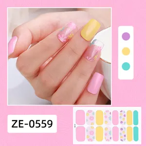 Lindo juego de pegatinas de uñas florales, uñas postizas de margaritas coloridas para mujeres.