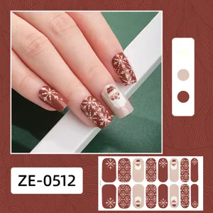 Weihnachts Nagelsticker mit süßem Weihnachtsmann und Schneeflocken für festliche Nail Art.