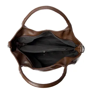 Classica borsa tote marrone in pelle con spazioso scomparto interno e doppi manici superiori.