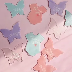 Toppers de cupcake en acrylique papillon et barboteuse pastel, parfaits pour la baby shower.
