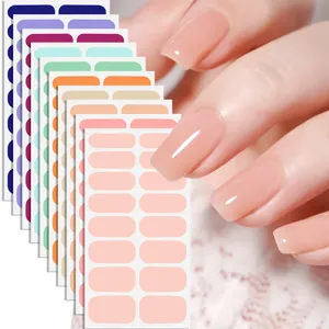 Set di adesivi per smalto per unghie in tinta unita, stile minimalista per la manicure.