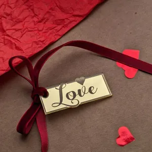 Etiqueta Love de acrílico con cinta de terciopelo, decoración ideal para pastel de San Valentín.