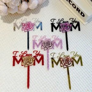 Akryliko topper gia torta miteras, design triantafyllo s' agapo mama, diafora chromata.