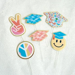 Set de adornos para tarta de graduacion de acrilico impreso en color fiesta graduacion