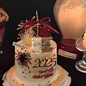 Set de decoración de tartas de Año Nuevo con ositos y fuegos artificiales acrílicos.