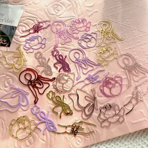Acrylic flower cake toppers line art cake decorations for Mother's Day party supplies