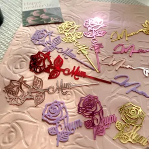 Cake topper de acrilico rosa con diseño de Mum para decoracion de pastel dia de la madre