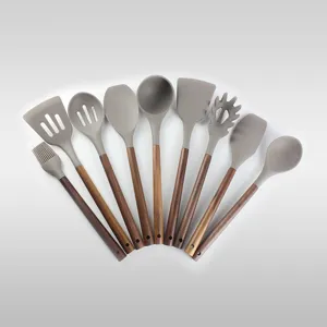 Ensemble d'ustensiles de cuisine en silicone poignée en bois spatule cuillère à soupe