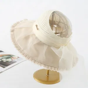 Detailed view of the elegant women's large brim organza sun hat, lightweight and breathable.