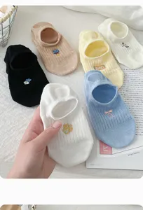 Women summer thin cotton invisible socks low cut boat socks cute embroidery breathable