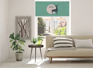 Moderne Verdunkelungstürvorhang mit geometrischem Hirschdruck für Wohnzimmer und Küche.