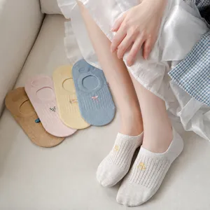 Women Pure Cotton Invisible Boat Socks Summer Thin Breathable Mesh Cartoon Embroidery Low Cut No Show Socks
