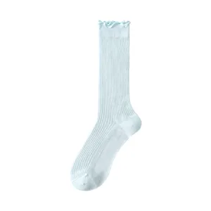 Calcetines de media pantorrilla acanalados azul claro para mujer, estilo japonés de verano.