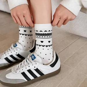 Women cute mid-calf cotton socks with heart geometric pattern retro casual hosiery daily wear