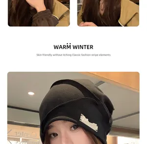 Schwarze slouchy Strickmütze Damen Herbst Winter warme stilvolle Kopfumfang Kappe Detailansicht