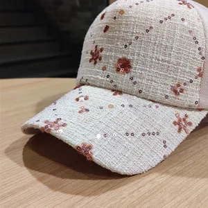 Cappello da baseball in tweed con paillettes da donna, cappello da sole in mesh traspirante.