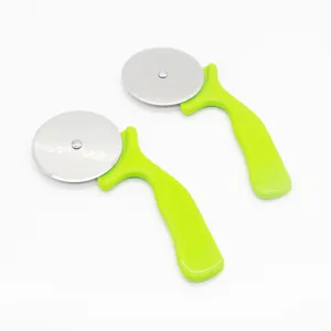 Tagliapizza in Acero Inossidabile Manico in Plastica Verde Ergonomico Taglierina a Rullo Affilata per Cucina Cottura