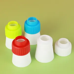 Petit convertisseur de buse a patisserie en plastique pour decoration de gateau.