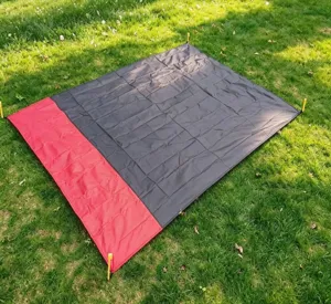 Outdoor waterproof picnic mat portable camping moisture-proof mat folding polyester beach pad