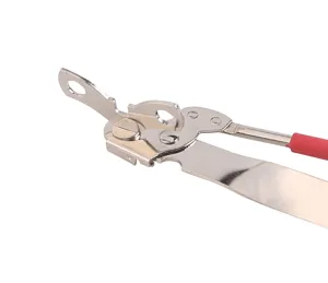 Edelstahl Dosenöffner Detail Nahaufnahme mit langlebigem Mechanismus und rotem ergonomischem Griff.