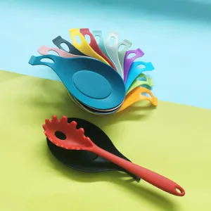 Poggiacucchiaio in silicone colorato per utensili da cucina, supporto resistente al calore ideale