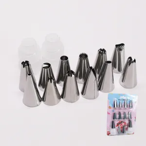 Edelstahl 12-teiliges Tüllen-Set mit Adaptern zum Kuchenverzieren und Backen.