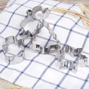 Set di taglia biscotti di Natale in acciaio inossidabile 4pz stampo 3D per dolci.
