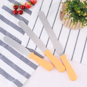 Stainless steel cake spatula set with yellow plastic handle for baking, frosting and smoothing.