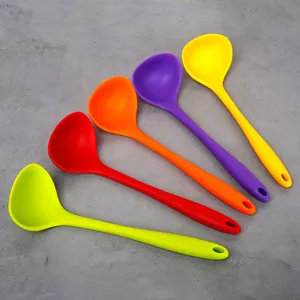 All-Inclusive Integrated Silicone Large Soup Spoon Heat-Resistant Non-Stick Kitchen Cooking Ladle With Hanging Hole