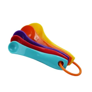 Bunte Plastik Messlöffel Set mit Verbindungsring für Küche Backen Kochen Verwendung.