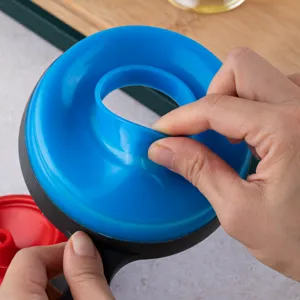 Collapsible silicone funnel set for kitchen, wide and narrow mouth tool for jam and oil.