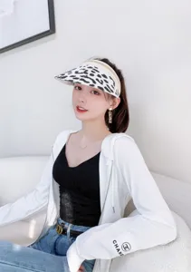 Summer empty top sun visor hat and white hoodie set, breathable outdoor UV protection beach wear.