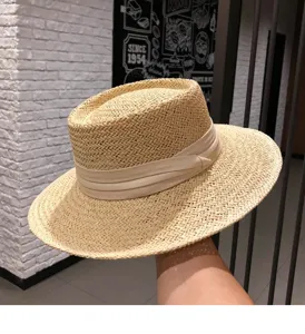 Handgeflochtener Strohhut für Damen, breite flache Krempe Sommer Sonnenhut mit elegantem Band Strand.