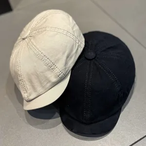 Classic retro octagonal newsboy cap for women and men, stylish autumn winter beret hat.