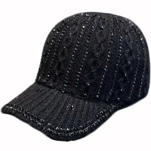 Casquette de baseball tricotée en strass noirs pour femmes, bonnet chaud en laine.