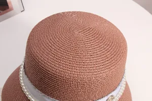 Cappello secchio di paglia estivo da donna con finiture in perle cappello da sole chic