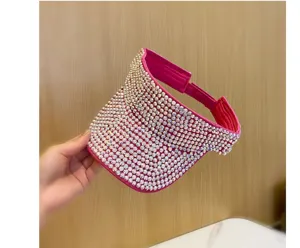 Visiera parasole con strass rosa da donna, cappello aperto brillante per sport estivi.