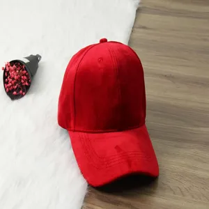 Casquette de baseball en velours rouge, chapeau chaud automne hiver visière incurvée.