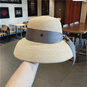 Chapeau de paille vintage style français avec ruban satin gris pour femme mode