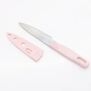 Couteau à fruit rose portable avec étui de protection assorti, idéal pour la cuisine.