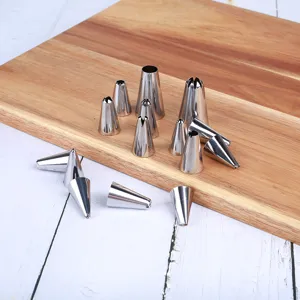 Juego de boquillas de tubería de acero inoxidable para decoración de tartas y repostería.
