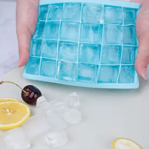 24 Grid Silicone Ice Cube Tray Mold With Lid Food Grade Flexible Square Ice Maker For Kitchen Home Bar Beverage