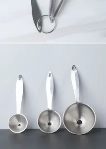 Stainless steel mini funnel set of 3 pieces, perfect for filling essential oils, spices and vinegar.